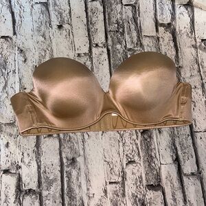Cacique 38c strapless bras EUC